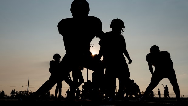 generic football Taylor Balkom 88
